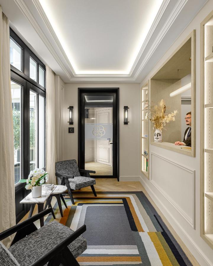 Black Door Paris Luaran gambar